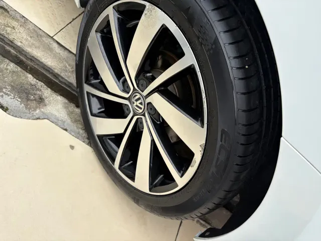 Volkswagen Sagitar — Фото автомобиля 6