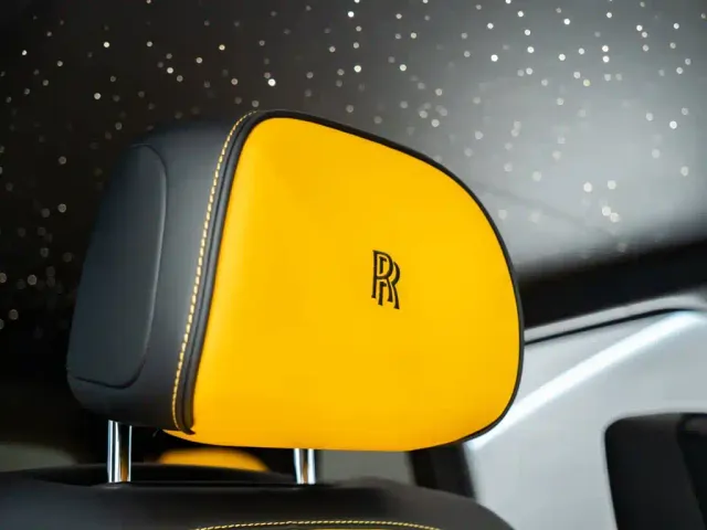 Rolls-Royce Cullinan — Фото автомобиля 18