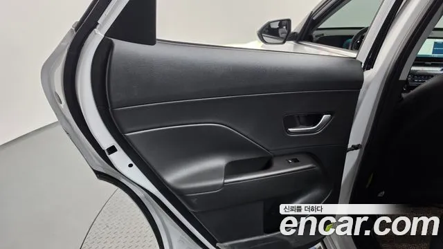 Hyundai Kona SX2 — Фото автомобиля 14
