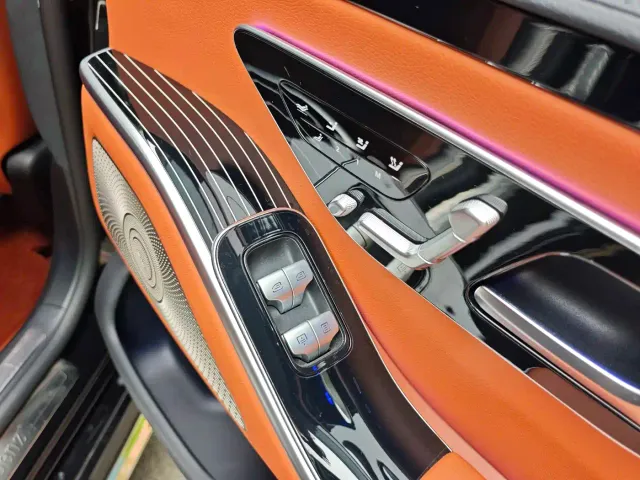 Mercedes-Benz S-Class — Фото автомобиля 13