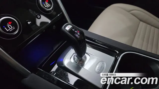 Land Rover Discovery Sport Generation 2 — Фото автомобиля 9