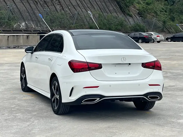 Mercedes-Benz A-Class — Фото автомобиля 5
