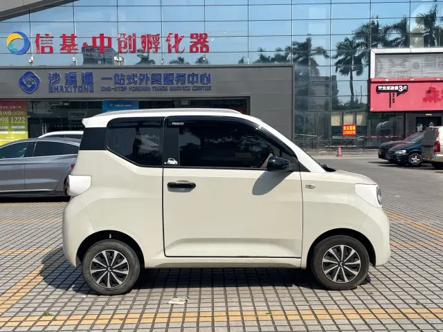 Wuling Hongguang Mini EV — Фото автомобиля 5