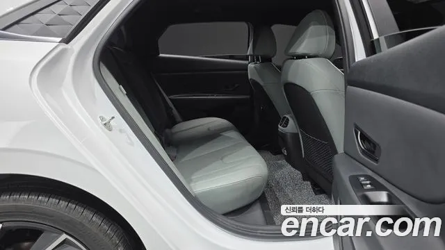 Hyundai AVANTE Новый Avante (CN7) — Фото автомобиля 11