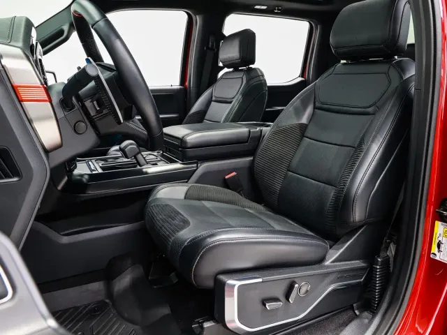 Ford F-150 Raptor — Фото автомобиля 10