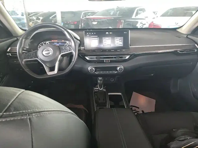 Nissan Teana — Фото автомобиля 5