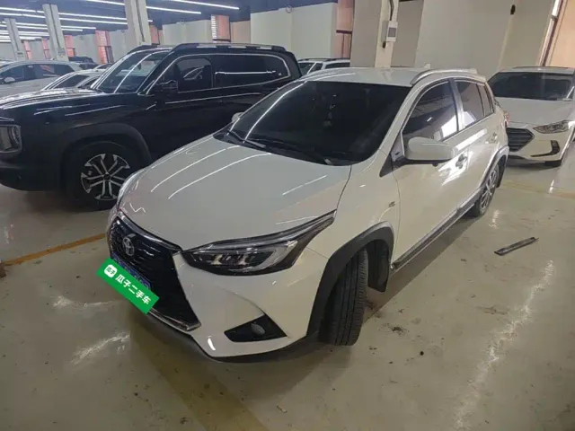 Фотография автомобиля — Toyota YARiS L Zhi Xuan