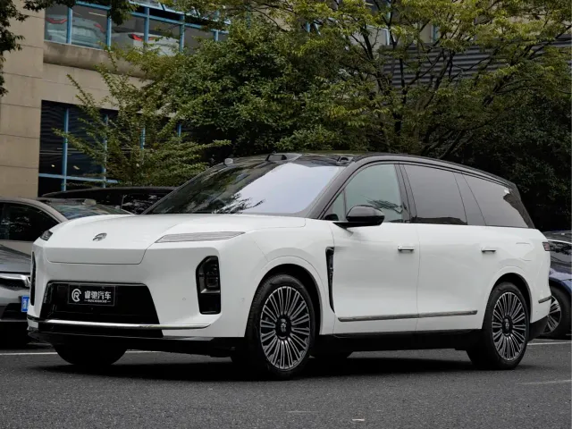 Фотография автомобиля — Nio ES8