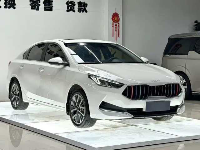 Kia K3 — Фото автомобиля 3