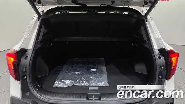 Kia Seltos Новый Seltos Бензин 2.0 2WD — Фото автомобиля 25