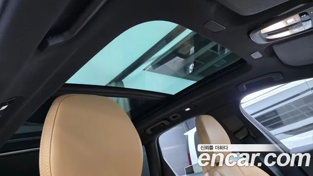 Вольво XC60 — Фото автомобиля 17