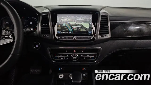 KG_Mobility_Ssangyong Rexton Новый Rexton Sport Дизель 2.2 4WD — Фото автомобиля 11