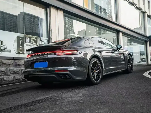 Porsche Panamera — Фото автомобиля 5