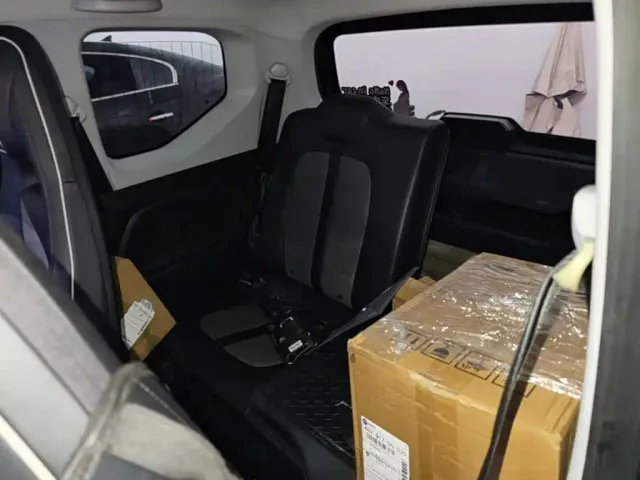 Wuling Hongguang Mini EV — Фото автомобиля 16