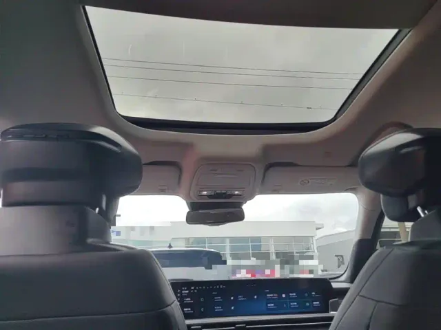 Ford Edge — Фото автомобиля 22