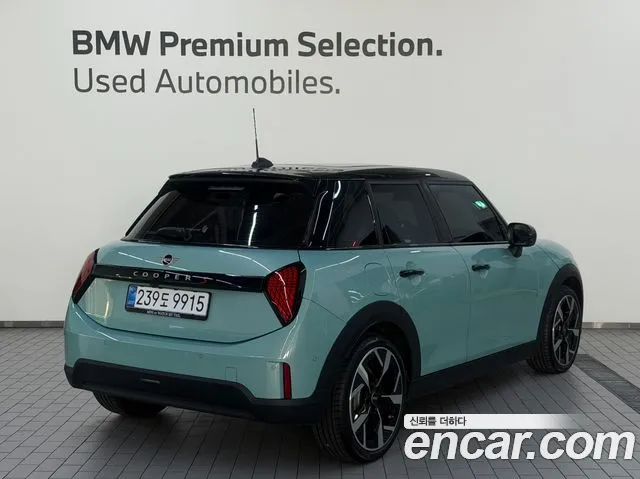 MINI Cooper 4th Gen — Фото автомобиля 4