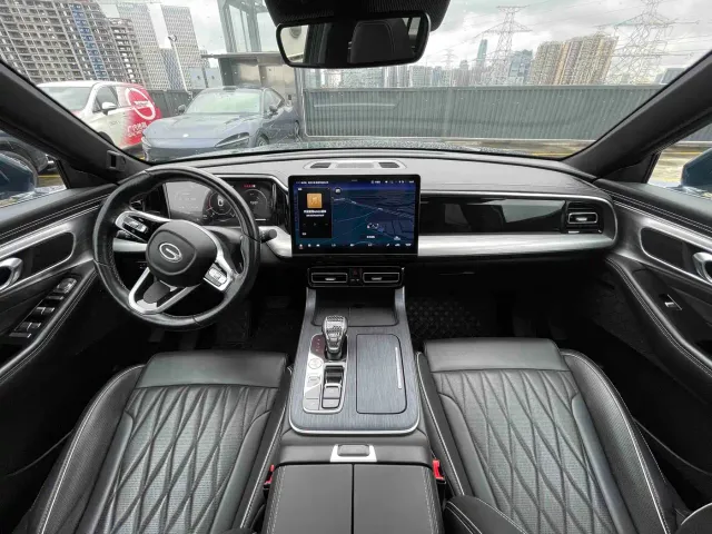 GAC Trumpchi GS8 — Фото автомобиля 13