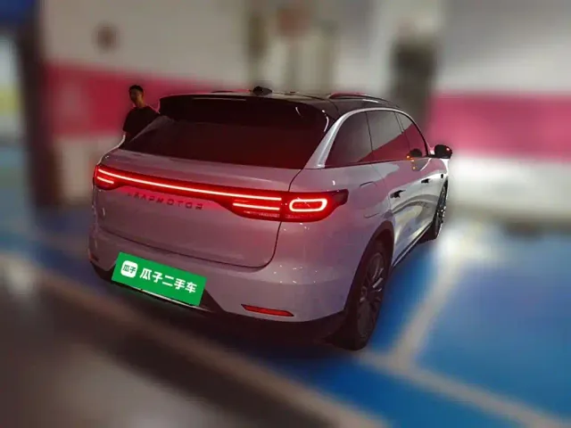 Leapmotor C11 — Фото автомобиля 4