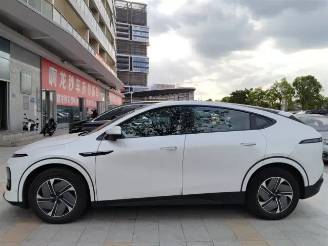 Xpeng G6 — Фото автомобиля 3