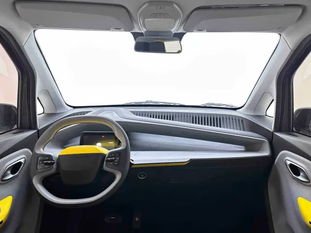 Wuling NanoEV — Фото автомобиля 6