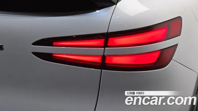 Genesis GV60 — Фото автомобиля 21