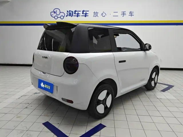 Changan Lumin — Фото автомобиля 3