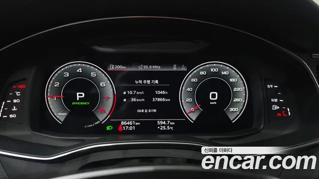 Audi A6 C8 — Фото автомобиля 11