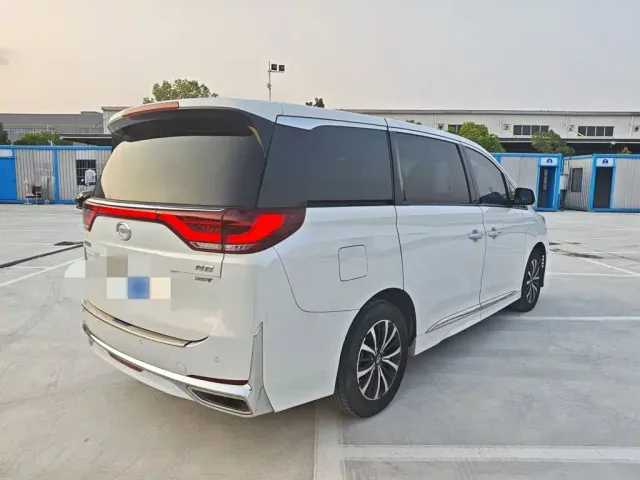 GAC Trumpchi M8 — Фото автомобиля 18
