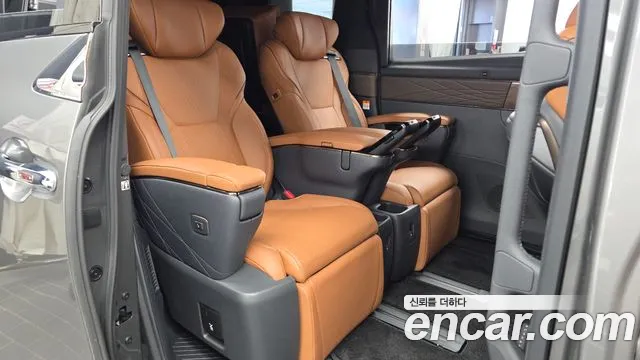Toyota Alphard Generation 4 — Фото автомобиля 12