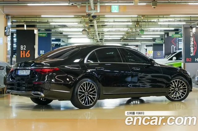 Mercedes-Benz S-Class — Фото автомобиля 4