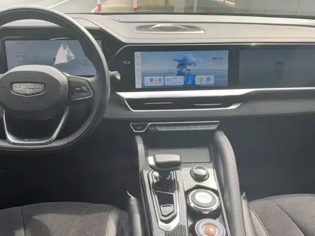 Geely Xingyue L — Фото автомобиля 2