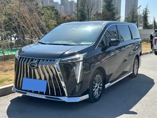 GAC Trumpchi M8 — Фото автомобиля 2