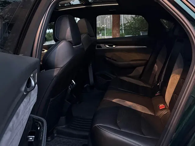 Geely Xingrui — Фото автомобиля 5