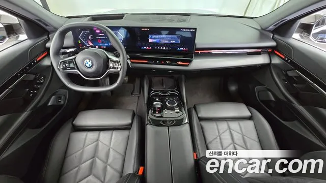 BMW 5-Series — Фото автомобиля 6