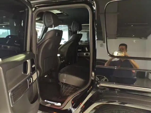 Mercedes-Benz G-Class — Фото автомобиля 5