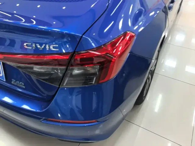 Honda Civic — Фото автомобиля 7