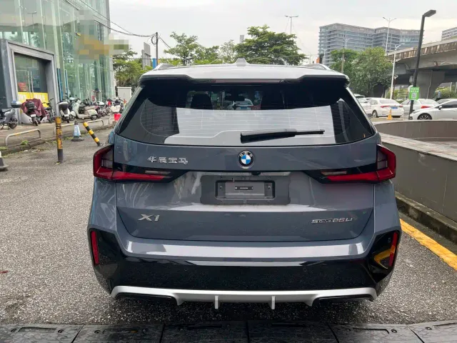 BMW X1 — Фото автомобиля 5