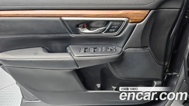 Honda CR-V 5th Gen — Фото автомобиля 13