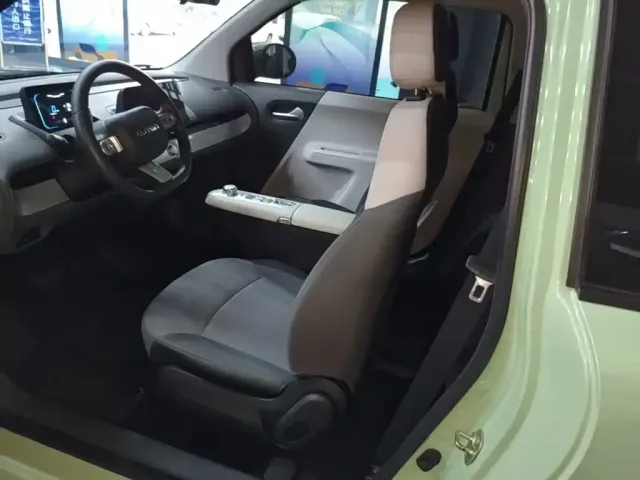 Changan Lumin — Фото автомобиля 14