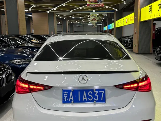 Mercedes-Benz C-Class — Фото автомобиля 6