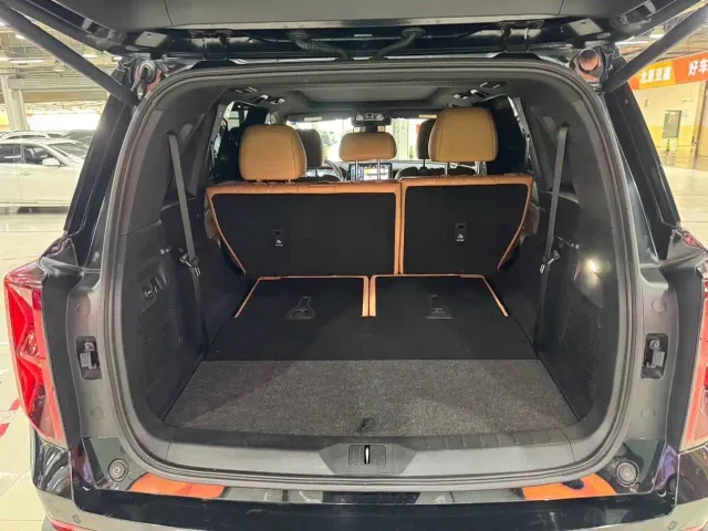 GAC Trumpchi GS8 — Фото автомобиля 22