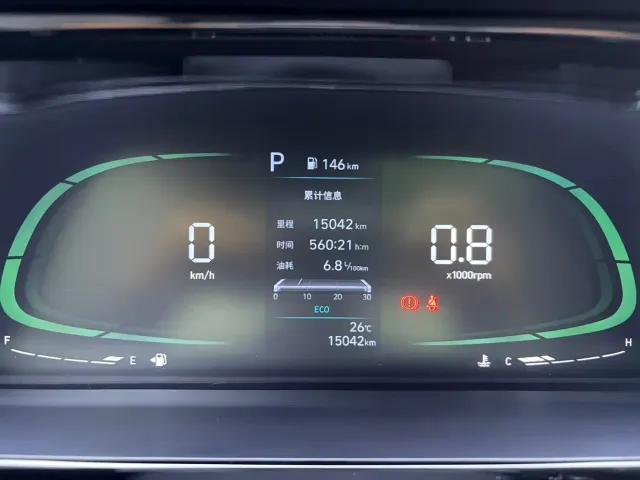Hyundai Elantra — Фото автомобиля 11