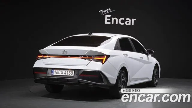 Hyundai AVANTE Новый Avante (CN7) — Фото автомобиля 2
