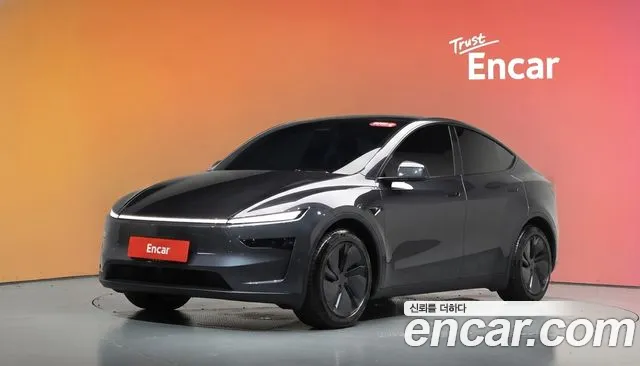 Фотография автомобиля — Tesla Model Y