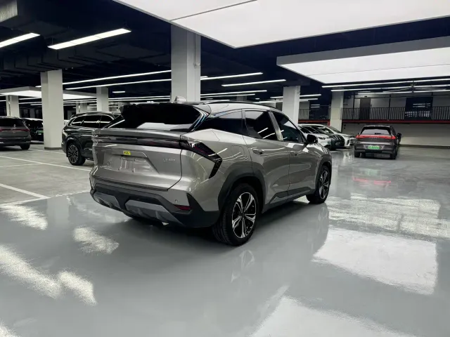 Geely Galaxy L7 — Фото автомобиля 17