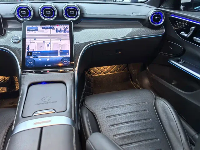 Mercedes-Benz C-Class — Фото автомобиля 12