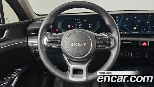 Kia K5 Generation 3 — Фото автомобиля 19