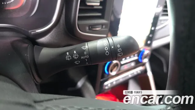 Renault-KoreaSamsung QM6 Новый QM6 2.0 GDe RE Signature 2WD — Фото автомобиля 28