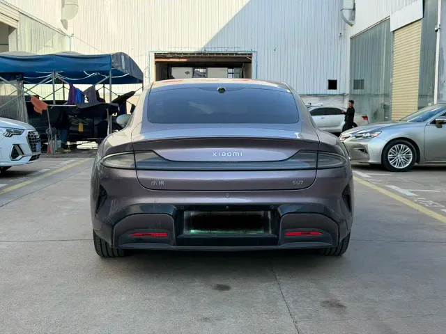Xiaomi SU7 — Фото автомобиля 6