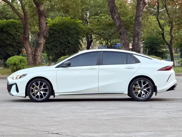 GAC Trumpchi Emkoo — Фото автомобиля 4